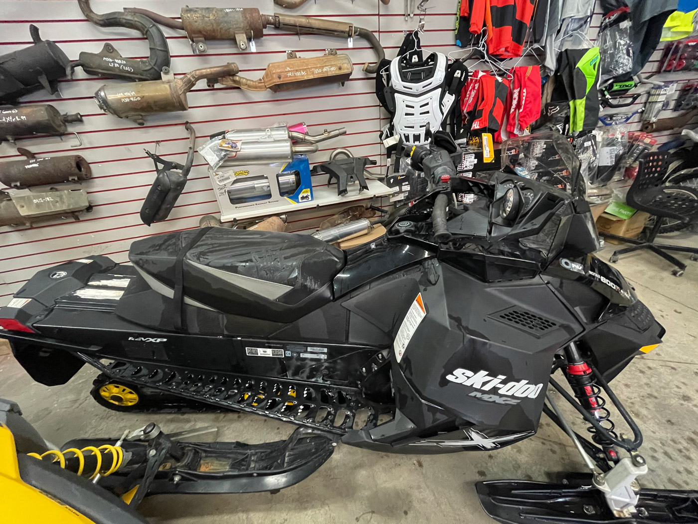 Ski-doo Mxz x 800 etec 2011 